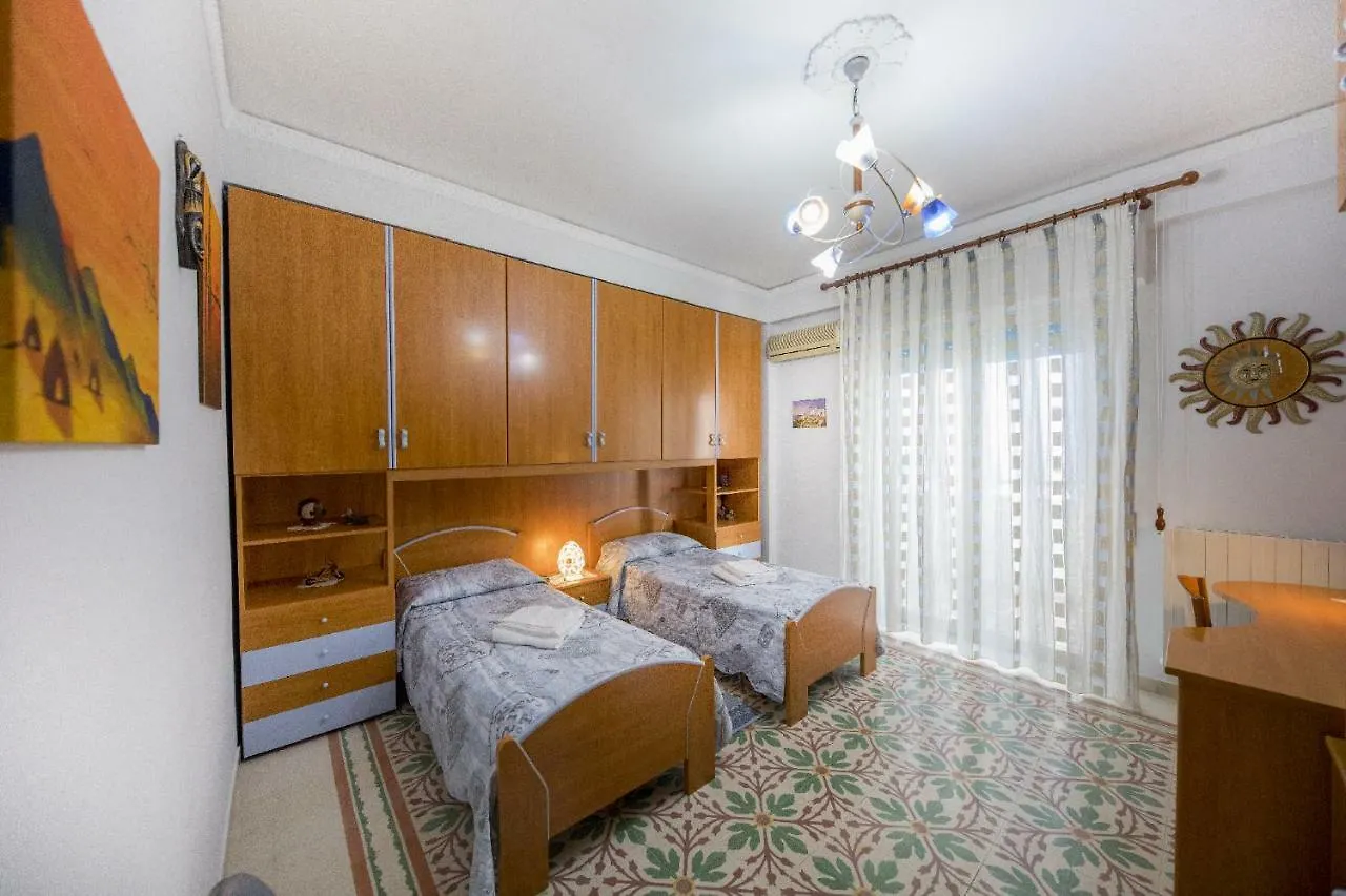 Apartment Appartamento Rosa Cefalù