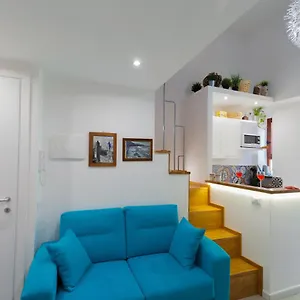 Diana House Apartment